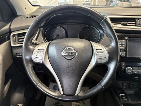 Nissan Qashqai II с пробегом 2017 года, цена 1 341 000 рублей, 211179 км, внедорожник, Автокод Объявления