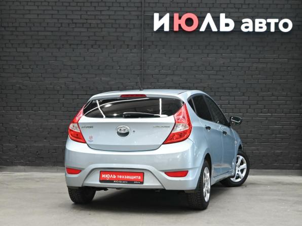 Hyundai Solaris I с пробегом 2012 года, цена 730 000 рублей, 144766 км, хэтчбек, Автокод Объявления