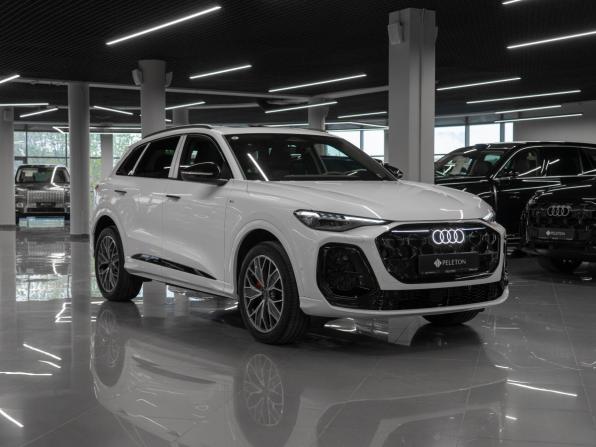 Audi Q5 III (GU) с пробегом 2025 года, цена 6 340 000 рублей, 19 км, внедорожник, Автокод Объявления