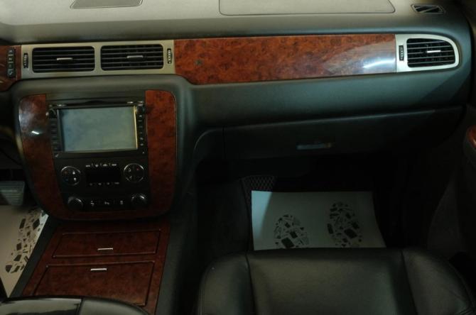 Chevrolet Tahoe III с пробегом 2012 года, цена 2 299 000 рублей, 280200 км, внедорожник, Автокод Объявления