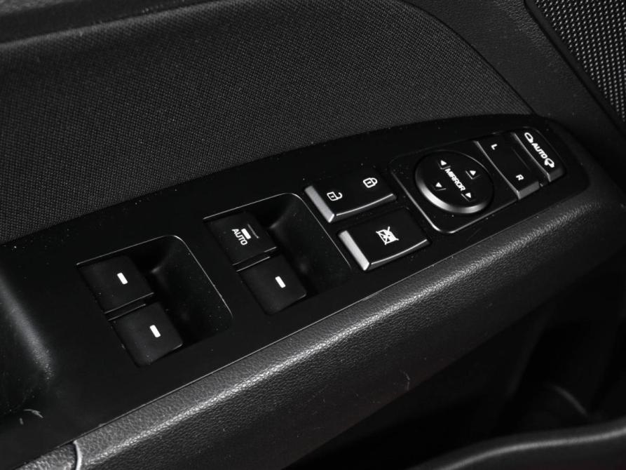 Hyundai Elantra VI (AD) Рестайлинг Ростов-на-Дону  - изображение 18