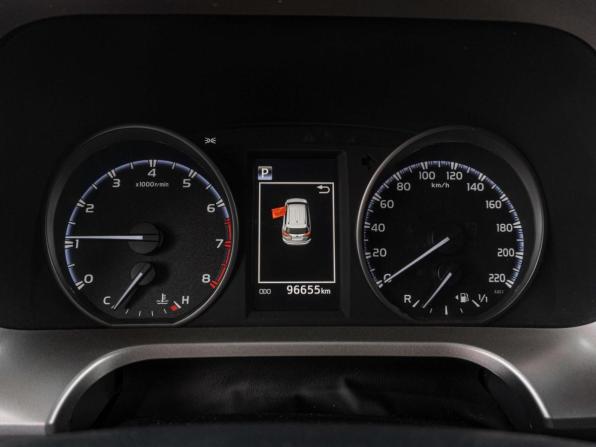 Toyota RAV4 IV (XA40) Рестайлинг с пробегом 2018 года, цена 2 249 070 рублей, 96655 км, внедорожник, Автокод Объявления