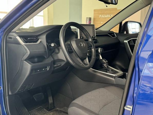 Toyota RAV4 V (XA50) с пробегом 2021 года, цена 3 449 000 рублей, 52508 км, внедорожник, Автокод Объявления