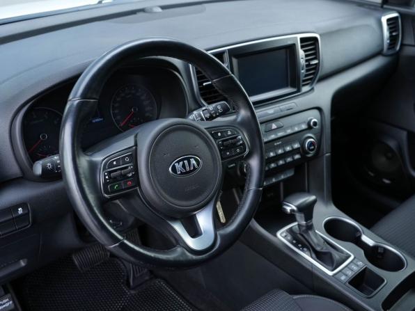 Kia Sportage IV с пробегом 2016 года, цена 1 870 000 рублей, 137000 км, внедорожник, Автокод Объявления