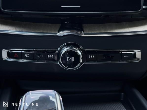 Новый Volvo XC60 II Рестайлинг 2 2026 года, цена 10 490 000 рублей, внедорожник, Автокод Объявления