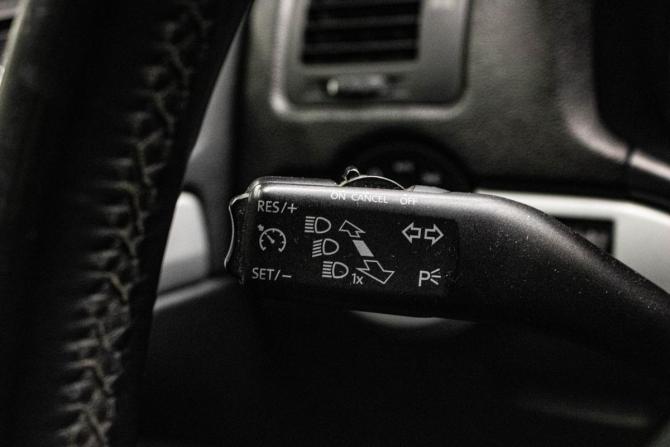 Skoda Octavia II (A5) Рестайлинг с пробегом 2013 года, цена 939 000 рублей, 272360 км, лифтбек, Автокод Объявления
