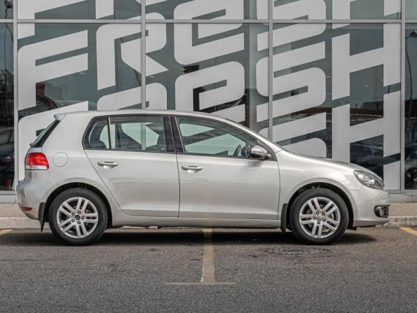 Volkswagen Golf VI с пробегом 2011 года, цена 829 000 рублей, 142020 км, хэтчбек, Автокод Объявления