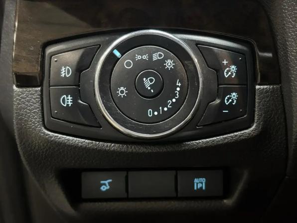 Ford Explorer V с пробегом 2013 года, цена 1 299 000 рублей, 340679 км, внедорожник, Автокод Объявления