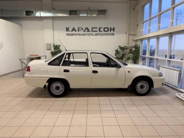 Daewoo Nexia I Рестайлинг с пробегом 2011 года, цена 290 000 рублей, 102000 км, седан, Автокод Объявления