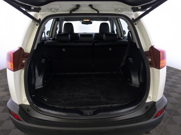 Toyota RAV4 IV (XA40) с пробегом 2015 года, цена 1 825 000 рублей, 236892 км, внедорожник, Автокод Объявления