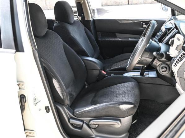 Nissan Wingroad III (Y12) с пробегом 2016 года, цена 1 174 000 рублей, 108961 км, универсал, Автокод Объявления