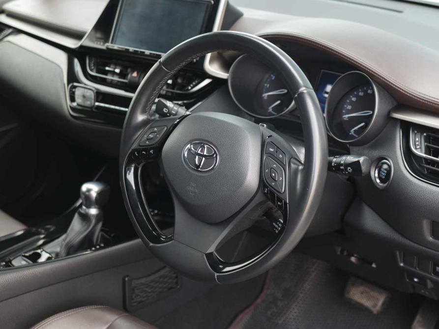 Toyota C-HR I Новосибирск  - изображение 11