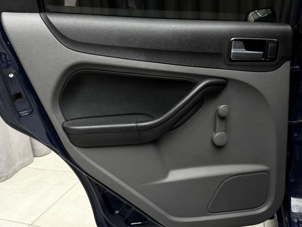 Ford Focus II Рестайлинг с пробегом 2010 года, цена 439 000 рублей, 246000 км, хэтчбек, Автокод Объявления