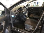 Volkswagen Polo V Рестайлинг Курск  - изображение 42