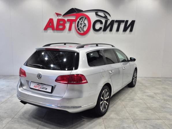 Volkswagen Passat B7 с пробегом 2011 года, цена 900 000 рублей, 120000 км, универсал, Автокод Объявления