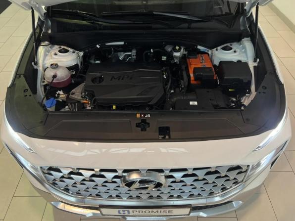 Hyundai Santa Fe IV Рестайлинг с пробегом 2021 года, цена 3 790 000 рублей, 41890 км, внедорожник, Автокод Объявления
