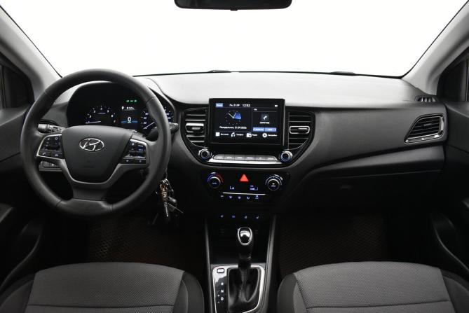 Hyundai Solaris II Рестайлинг с пробегом 2020 года, цена 1 500 000 рублей, 104577 км, седан, Автокод Объявления