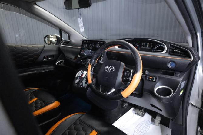Toyota Sienta II с пробегом 2016 года, цена 1 099 000 рублей, 234810 км, минивэн, Автокод Объявления