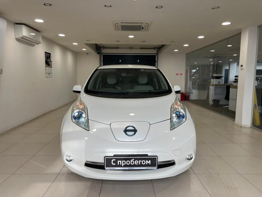 Nissan Leaf I (ZE0/AZE0) Астрахань  - изображение 2