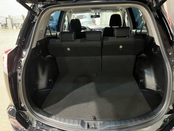 Toyota RAV4 IV (XA40) Рестайлинг с пробегом 2017 года, цена 2 630 000 рублей, 82666 км, внедорожник, Автокод Объявления