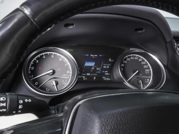 Toyota Camry VIII (XV70) с пробегом 2019 года, цена 2 760 000 рублей, 132316 км, седан, Автокод Объявления