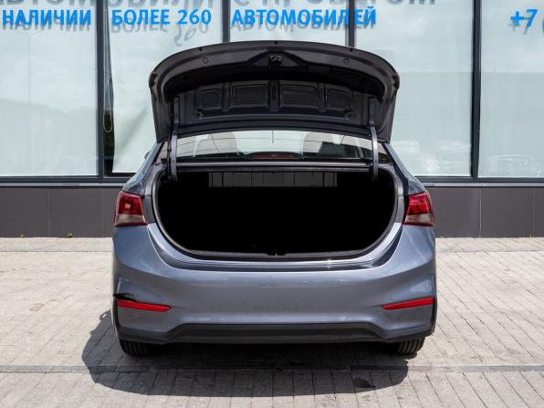 Hyundai Solaris II с пробегом 2017 года, цена 1 109 000 рублей, 154634 км, седан, Автокод Объявления