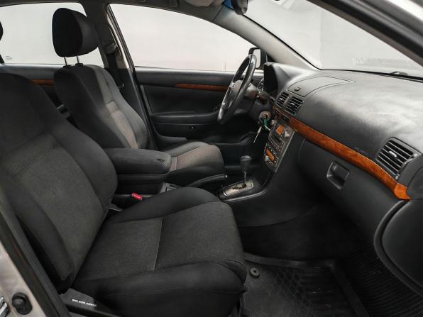 Toyota Avensis II Рестайлинг с пробегом 2007 года, цена 775 000 рублей, 273029 км, седан, Автокод Объявления