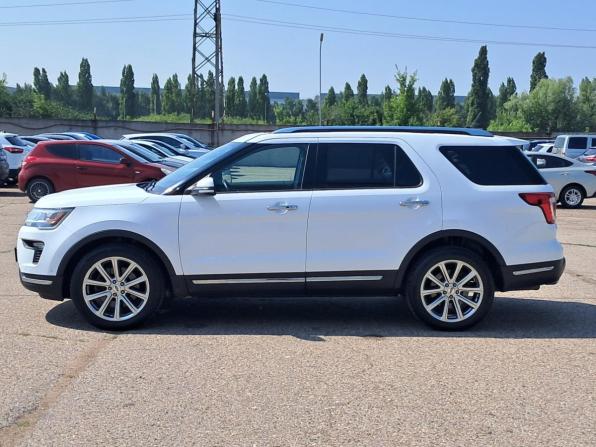 Ford Explorer V Рестайлинг 2 с пробегом 2018 года, цена 2 810 000 рублей, 135829 км, внедорожник, Автокод Объявления