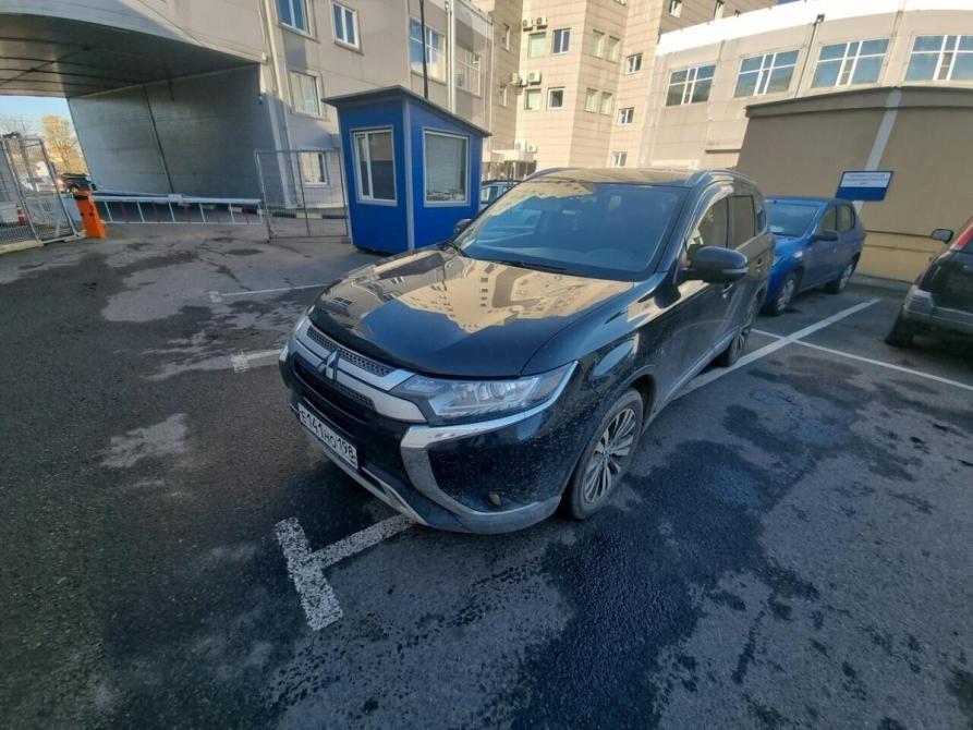 Mitsubishi Outlander III Рестайлинг 3 Санкт-Петербург  - изображение 3