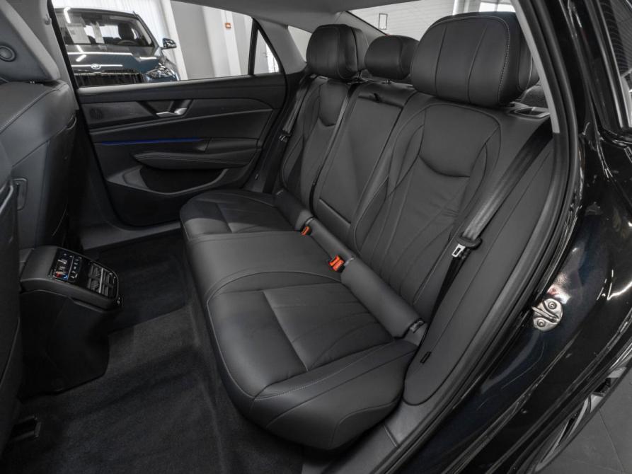 Volkswagen Passat (North America and China) Pro I Москва  - изображение 21