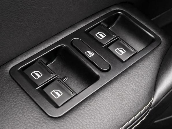 Volkswagen Polo V с пробегом 2011 года, цена 797 000 рублей, 174269 км, седан, Автокод Объявления