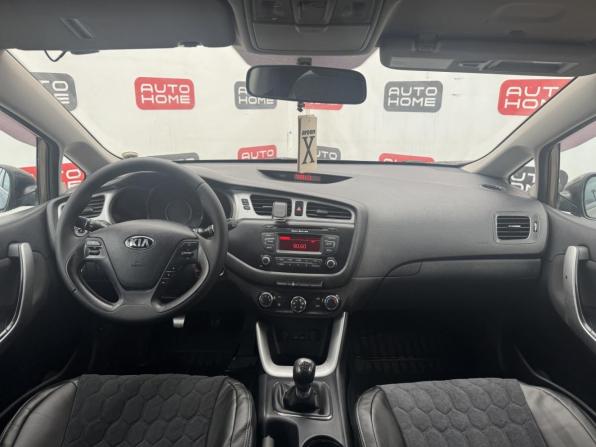 Kia Ceed II с пробегом 2012 года, цена 664 990 рублей, 178000 км, хэтчбек, Автокод Объявления