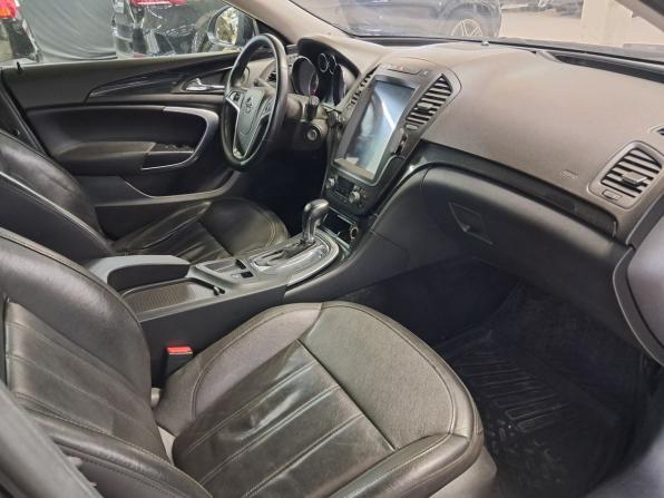 Opel Insignia I с пробегом 2012 года, цена 1 049 000 рублей, 211555 км, универсал, Автокод Объявления