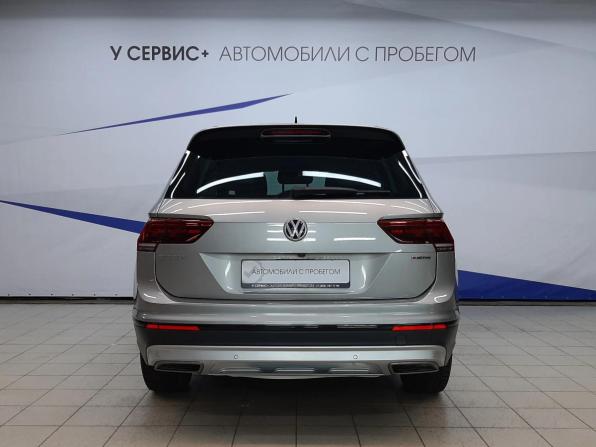 Volkswagen Tiguan II с пробегом 2018 года, цена 2 399 000 рублей, 192718 км, внедорожник, Автокод Объявления