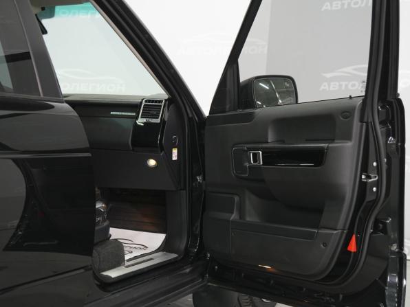 Land Rover Range Rover III Рестайлинг 2 с пробегом 2010 года, цена 2 100 000 рублей, 180000 км, внедорожник, Автокод Объявления