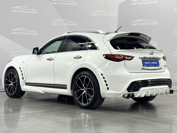 Infiniti FX II (S51) Рестайлинг с пробегом 2013 года, цена 2 200 000 рублей, 180000 км, внедорожник, Автокод Объявления