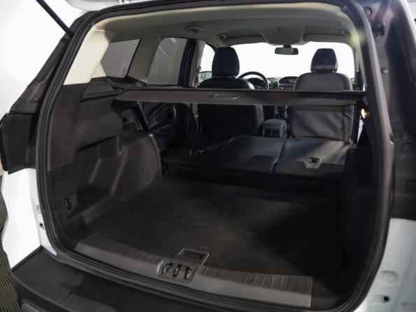 Ford Kuga II Рестайлинг с пробегом 2018 года, цена 1 849 000 рублей, 121877 км, внедорожник, Автокод Объявления