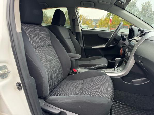Toyota Corolla X (E140 E150) Рестайлинг с пробегом 2012 года, цена 1 199 000 рублей, 284300 км, седан, Автокод Объявления
