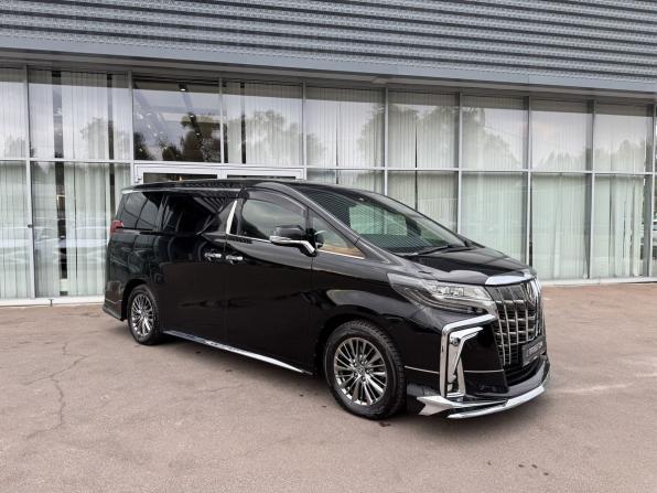 Toyota Alphard III Рестайлинг с пробегом 2018 года, цена 3 800 000 рублей, 153509 км, минивэн, Автокод Объявления