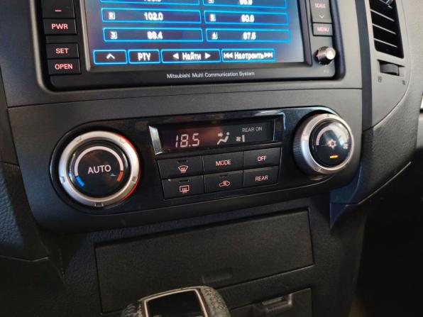 Mitsubishi Pajero IV с пробегом 2010 года, цена 1 480 000 рублей, 321294 км, внедорожник, Автокод Объявления