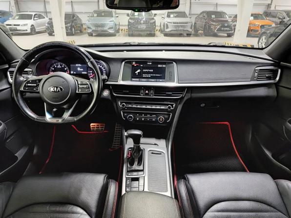 Kia Optima IV Рестайлинг с пробегом 2019 года, цена 2 075 000 рублей, 136000 км, седан, Автокод Объявления