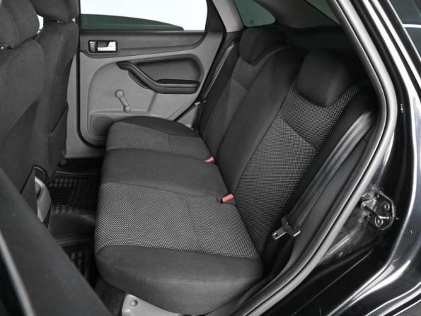 Ford Focus II Рестайлинг с пробегом 2010 года, цена 749 000 рублей, 139850 км, седан, Автокод Объявления