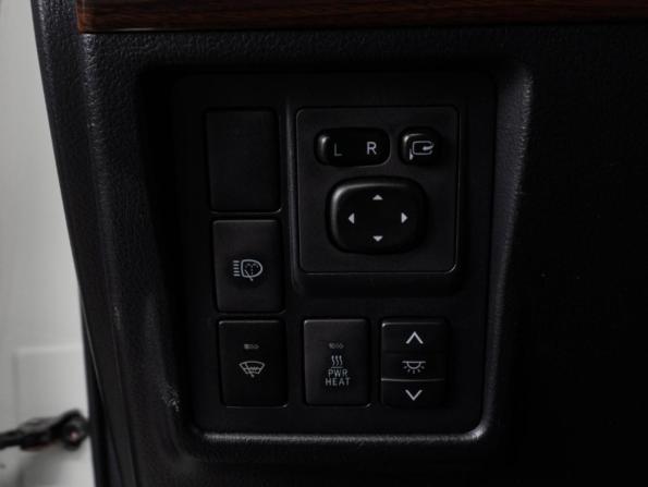 Toyota Land Cruiser Prado 150 Series Рестайлинг 1 с пробегом 2014 года, цена 3 399 000 рублей, 227053 км, внедорожник, Автокод Объявления
