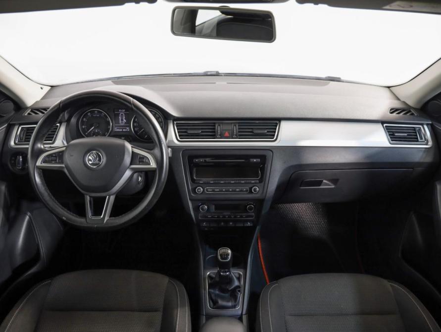 Skoda Rapid I Санкт-Петербург  - изображение 9