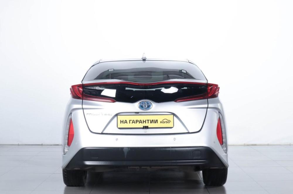 Toyota Prius IV (XW50) Челябинск  - изображение 6