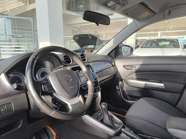 Suzuki Vitara II Рестайлинг с пробегом 2020 года, цена 2 356 000 рублей, 80273 км, внедорожник, Автокод Объявления