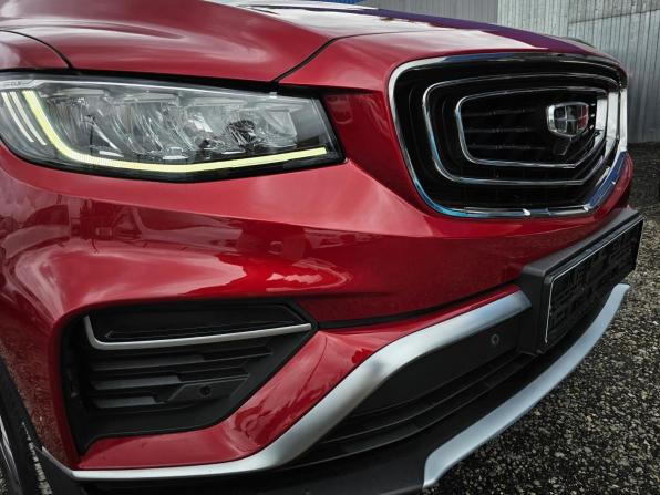 Geely Atlas II с пробегом 2023 года, цена 2 050 000 рублей, 61580 км, внедорожник, Автокод Объявления