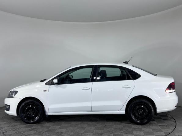 Volkswagen Polo V Рестайлинг с пробегом 2020 года, цена 1 280 000 рублей, 137951 км, седан, Автокод Объявления