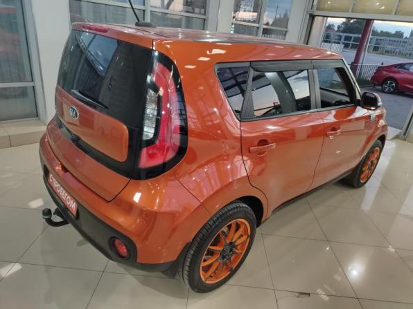Kia Soul II Рестайлинг с пробегом 2017 года, цена 1 299 000 рублей, 174000 км, хэтчбек, Автокод Объявления