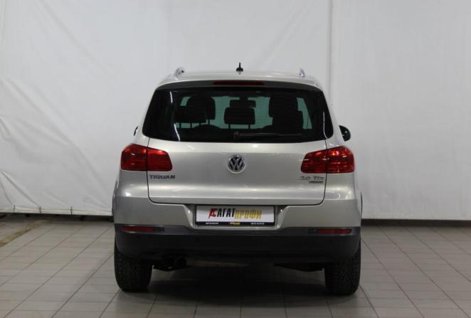 Volkswagen Tiguan I Рестайлинг с пробегом 2011 года, цена 1 070 000 рублей, 190487 км, внедорожник, Автокод Объявления